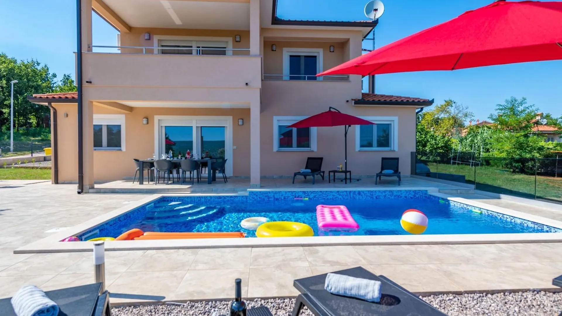 Villa Mia In Labin, A Two Apartment Villa With Pool Close To The Sea Krapan